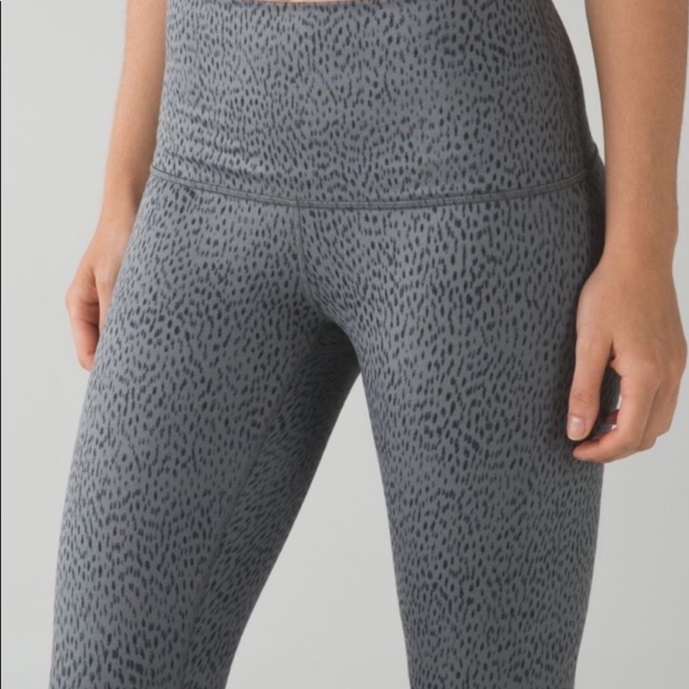 LULULEMON GRAY WINDER UNDER SPOTTED HIGH WAISTED YOGA LEGGINGS PANTS LEOPARD
